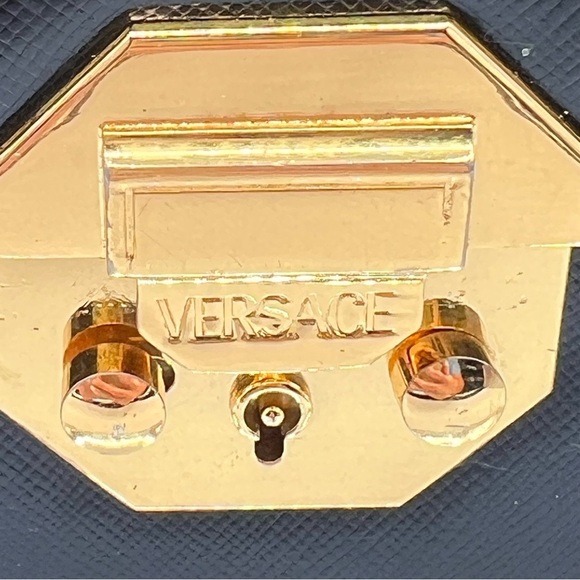 Authentic Gianni Versace Medusa Vanity Bag - Picture 6 of 14